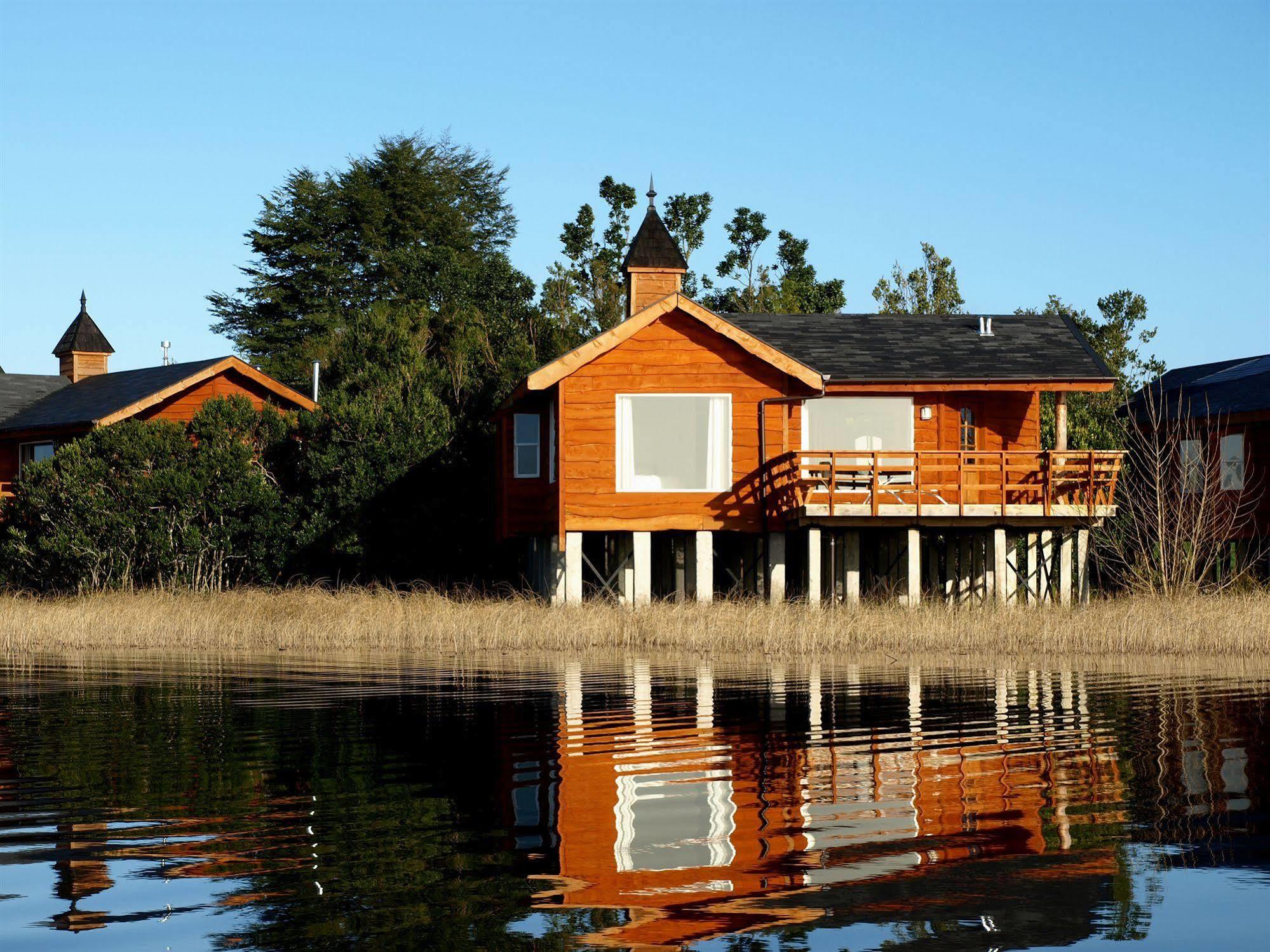 Cabanas Gracias A La Vida Lodge Puerto Varas Exterior photo